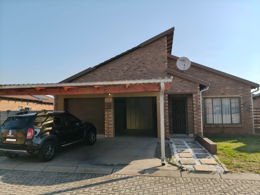 3 Bedroom Property for Sale in Waterval East North West